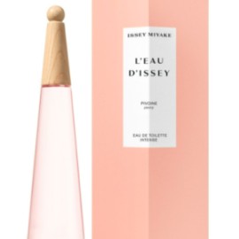 ISSEY MIYAKE