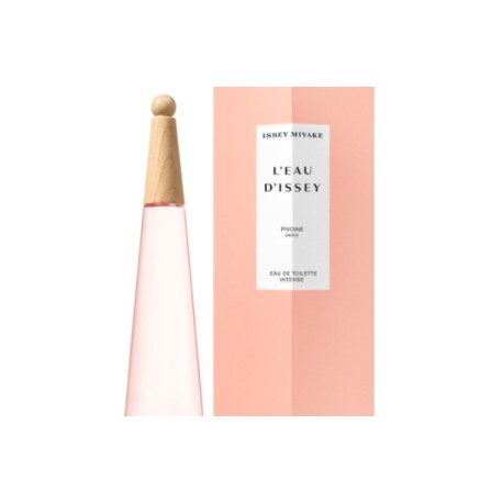 ISSEY MIYAKE